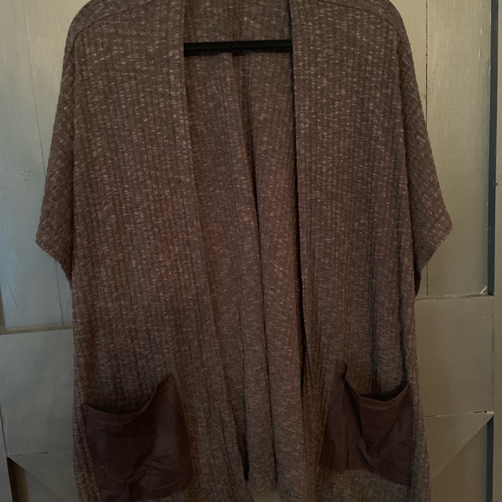 Neutral Cover Up - Picture 2 of 4